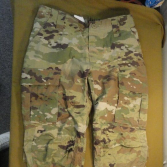 FEMALE sz28S CURRENT ISSUE 2026 ARMY USAF OCP SCORPION UNIFORM PANTS LD 6775 - Picture 1 of 12